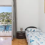 Semesterbostad Amazing In Ražanj