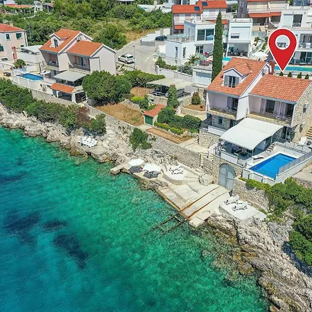Holiday home 4 Bedroom Cozy In